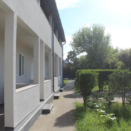 Paradox Cantacuzino Guest house